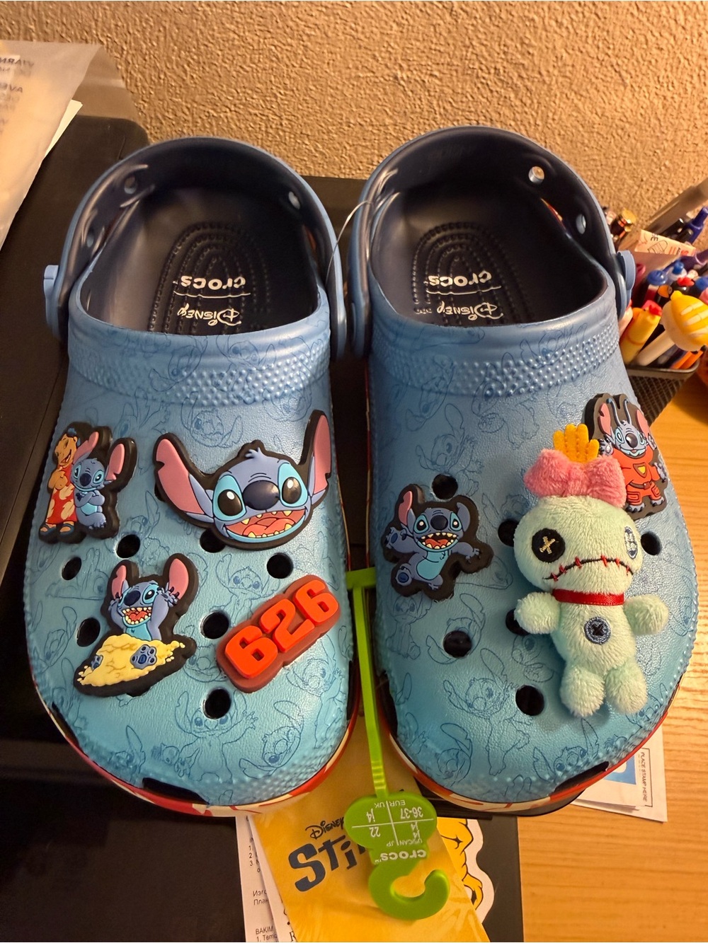 CROCS Kids Light Blue Stitch Disney Clog with Character Jibbitz